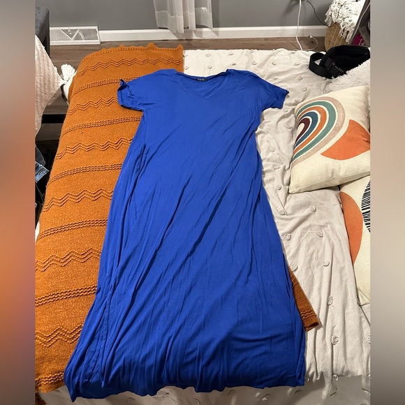 Blue maxi dress - Picture 2 of 3